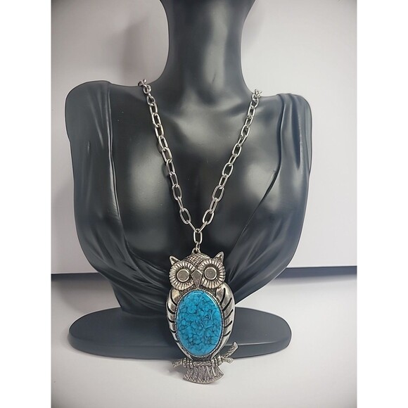 Vintage Silver Tone Owl Pendant Chain Necklace Blue Stone Jewelry Costume - Picture 1 of 12